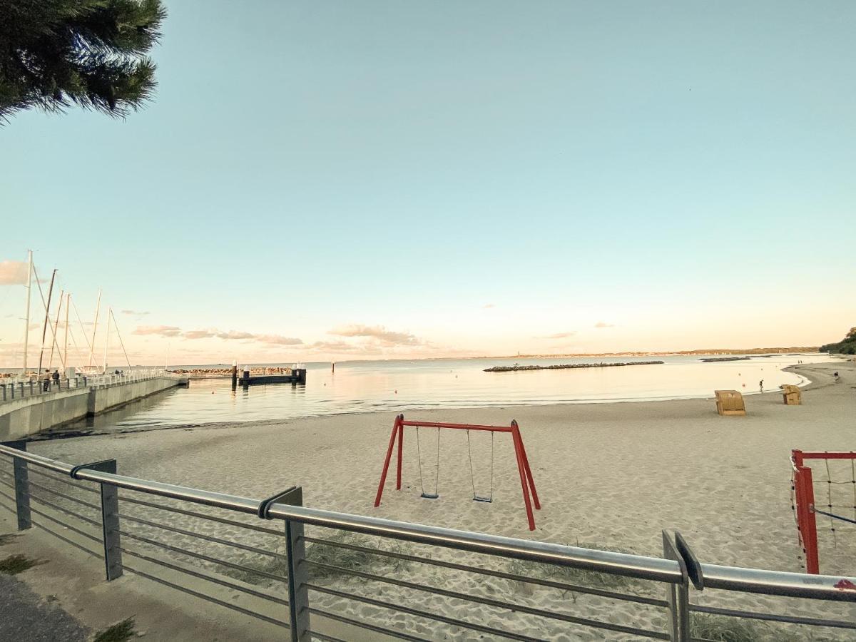 Foerdemuschel Mit Meerblick Apartment Kiel Bagian luar foto